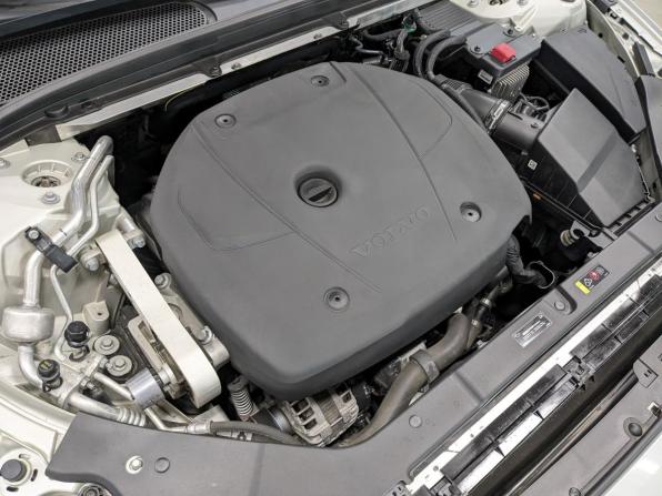 Volvo V60 Cross Country II с пробегом 2021 года, цена 4 165 000 рублей, 49003 км, универсал, Автокод Объявления