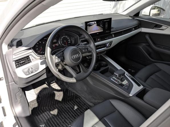 Audi A4 V (B9) Рестайлинг с пробегом 2022 года, цена 3 655 000 рублей, 43272 км, седан, Автокод Объявления