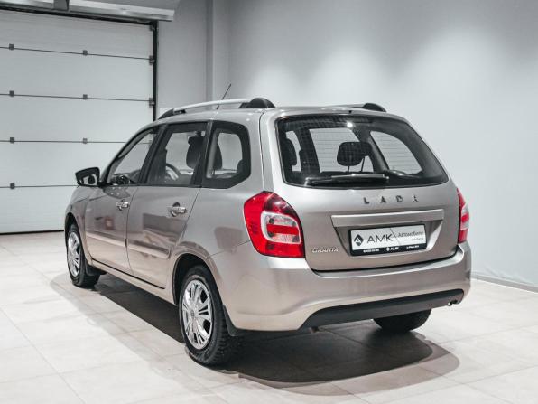 Lada (ВАЗ) Granta I Рестайлинг с пробегом 2020 года, цена 676 120 рублей, 106198 км, универсал, Автокод Объявления