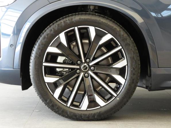 Volvo XC90 II Рестайлинг 2 с пробегом 2025 года, цена 11 500 000 рублей, 50 км, внедорожник, Автокод Объявления