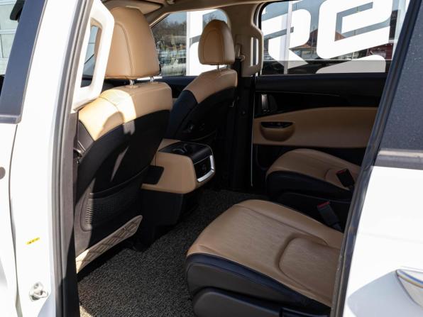 Kia Carnival IV с пробегом 2021 года, цена 3 990 000 рублей, 64696 км, минивэн, Автокод Объявления