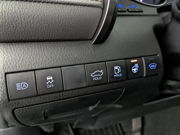 Toyota Camry VIII (XV70) с пробегом 2019 года, цена 2 800 000 рублей, 90795 км, седан, Автокод Объявления