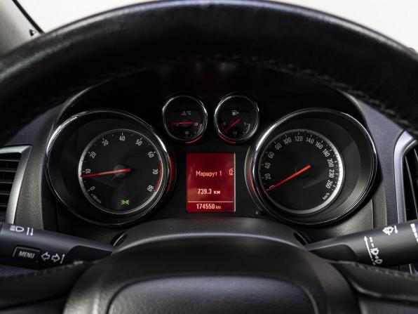 Opel Astra J Рестайлинг с пробегом 2014 года, цена 750 000 рублей, 174550 км, седан, Автокод Объявления
