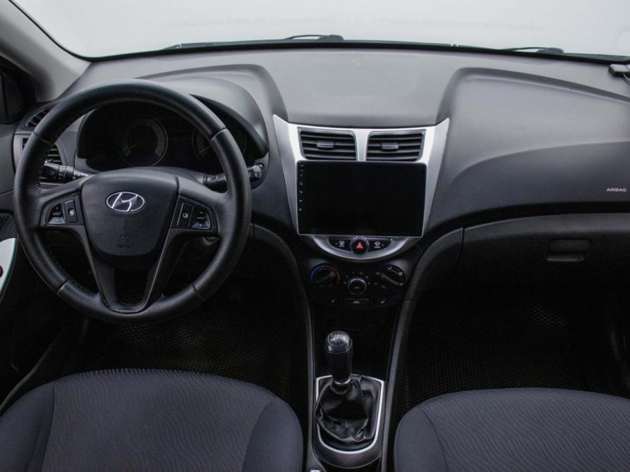 Hyundai Solaris I Москва  - изображение 16
