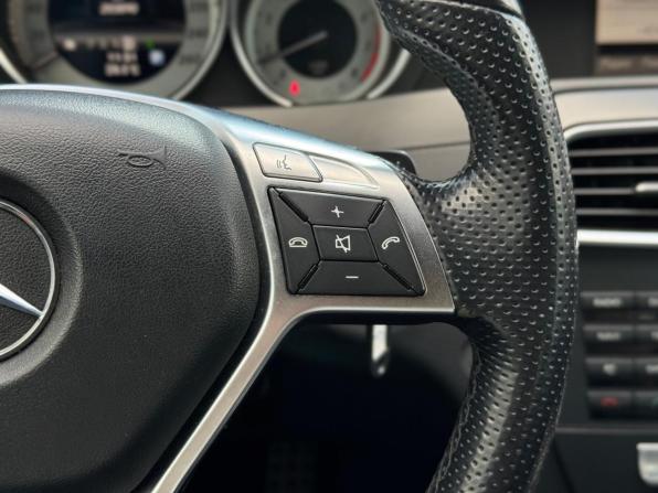 Mercedes-Benz C-Класс III (W204) Рестайлинг с пробегом 2012 года, цена 1 450 000 рублей, 203890 км, седан, Автокод Объявления