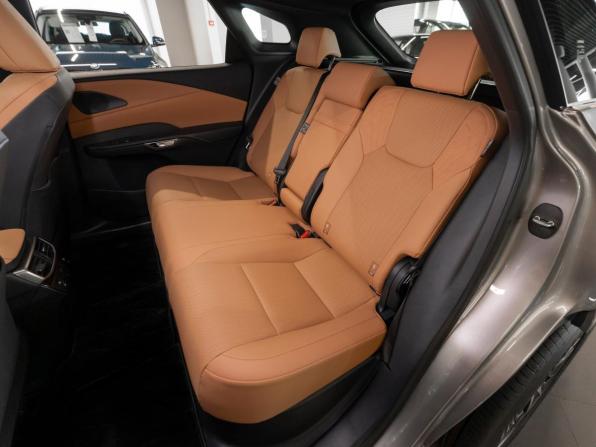 Lexus RX V с пробегом 2026 года, цена 7 950 000 рублей, 59 км, внедорожник, Автокод Объявления