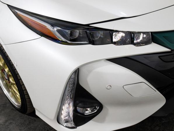 Toyota Prius IV (XW50) с пробегом 2018 года, цена 2 000 000 рублей, 180853 км, лифтбек, Автокод Объявления