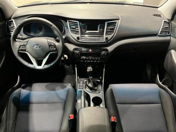 Hyundai Tucson III с пробегом 2016 года, цена 1 497 000 рублей, 230753 км, внедорожник, Автокод Объявления