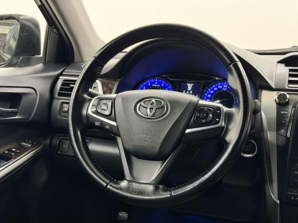 Toyota Camry VII (XV50) Рестайлинг с пробегом 2015 года, цена 1 898 000 рублей, 213494 км, седан, Автокод Объявления