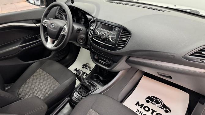 Lada (ВАЗ) Vesta I с пробегом 2018 года, цена 899 000 рублей, 120154 км, седан, Автокод Объявления