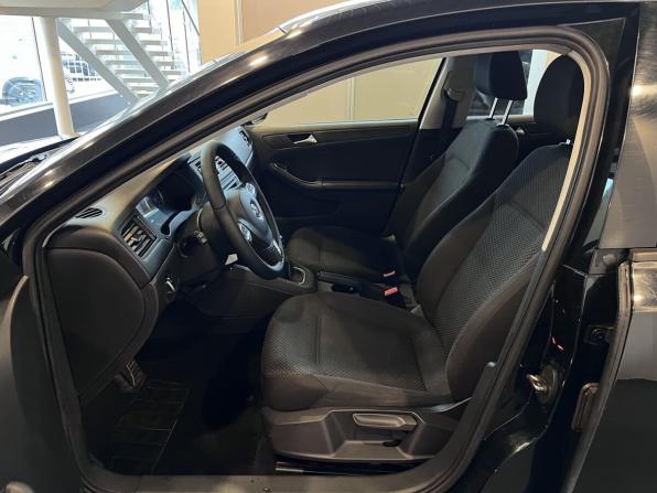 Volkswagen Jetta VI с пробегом 2014 года, цена 980 000 рублей, 107341 км, седан, Автокод Объявления