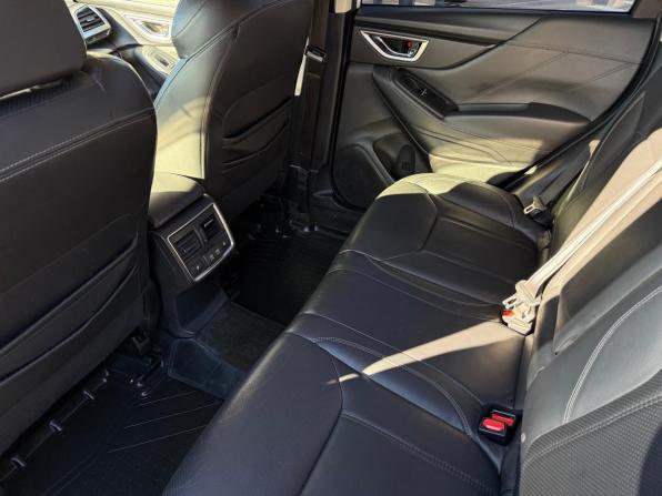 Subaru Forester V с пробегом 2018 года, цена 2 720 000 рублей, 130061 км, внедорожник, Автокод Объявления