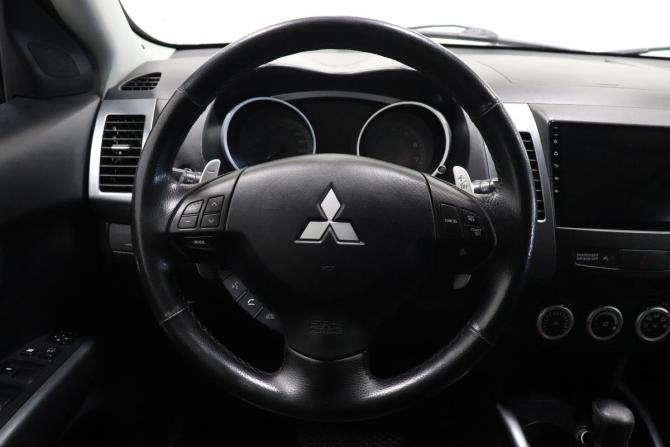 Mitsubishi Outlander II с пробегом 2007 года, цена 1 060 000 рублей, 335649 км, внедорожник, Автокод Объявления