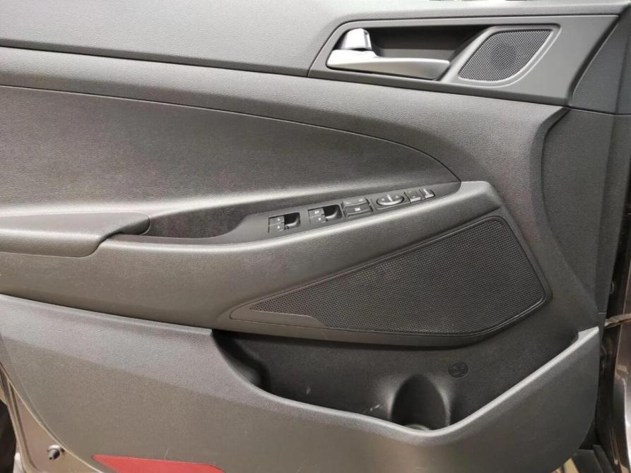 Hyundai Tucson III Набережные Челны  - изображение 6
