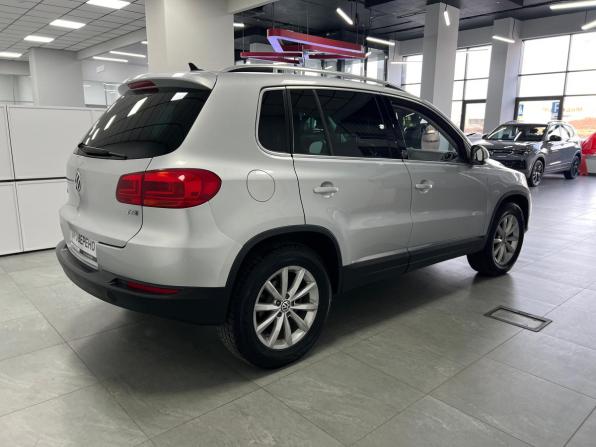 Volkswagen Tiguan I Рестайлинг с пробегом 2016 года, цена 1 350 000 рублей, 174000 км, внедорожник, Автокод Объявления