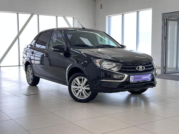 Lada (ВАЗ) Granta I Рестайлинг с пробегом 2024 года, цена 899 000 рублей, 31528 км, седан, Автокод Объявления