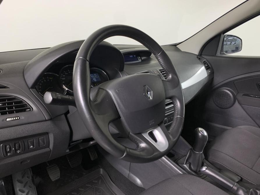 Renault Megane III Рестайлинг Москва  - изображение 11