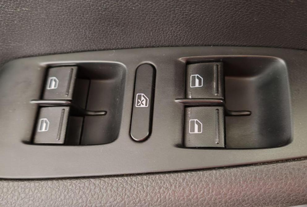 Volkswagen Jetta VI Рестайлинг Ярославль  - изображение 17