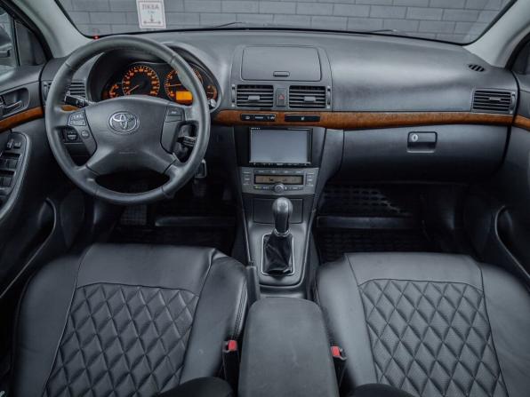 Toyota Avensis II Рестайлинг с пробегом 2006 года, цена 731 000 рублей, 305000 км, седан, Автокод Объявления