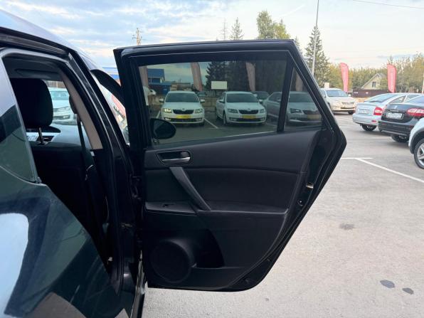 Mazda 3 II (BL) с пробегом 2011 года, цена 580 000 рублей, 374914 км, хэтчбек, Автокод Объявления