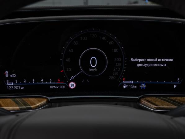 Cadillac Escalade V с пробегом 2021 года, цена 7 749 000 рублей, 123906 км, внедорожник, Автокод Объявления