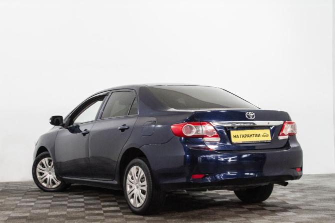 Toyota Corolla X (E140 E150) Рестайлинг с пробегом 2012 года, цена 1 079 000 рублей, 260000 км, седан, Автокод Объявления