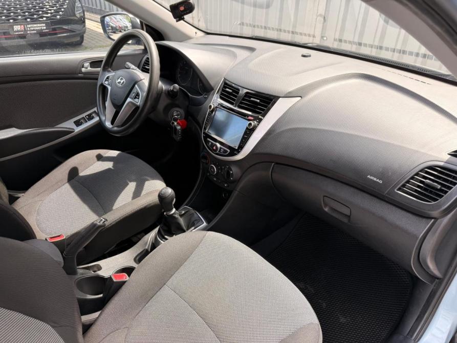 Hyundai Solaris I Ростов-на-Дону  - изображение 12