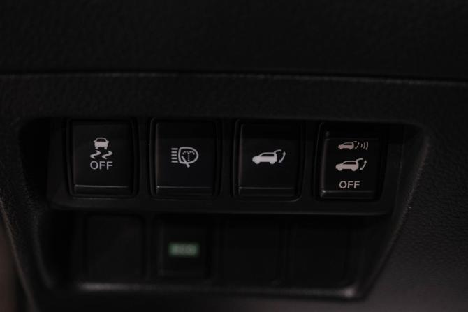 Nissan X-Trail III с пробегом 2018 года, цена 1 969 000 рублей, 220000 км, внедорожник, Автокод Объявления