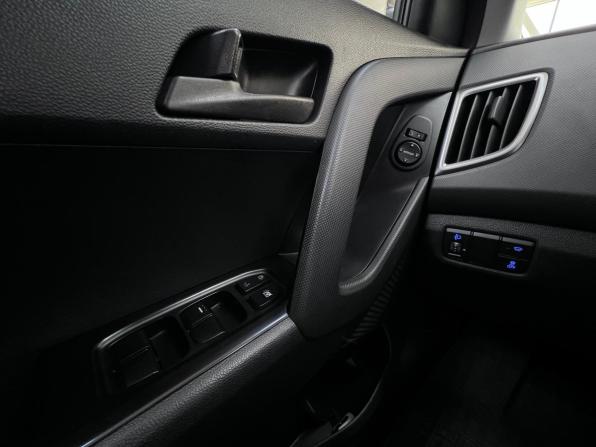 Hyundai Creta I Рестайлинг с пробегом 2021 года, цена 2 099 000 рублей, 80903 км, внедорожник, Автокод Объявления