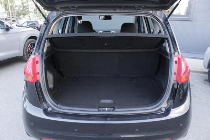 Kia Venga I с пробегом 2012 года, цена 945 000 рублей, 159479 км, минивэн, Автокод Объявления