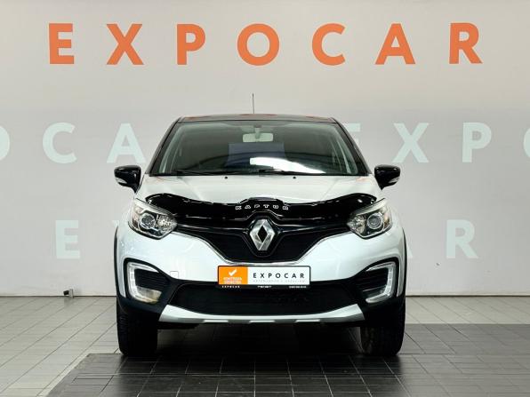Renault Kaptur I с пробегом 2016 года, цена 1 255 000 рублей, 180000 км, внедорожник, Автокод Объявления