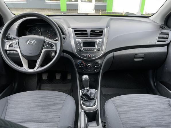 Hyundai Solaris I Рестайлинг с пробегом 2014 года, цена 880 000 рублей, 200927 км, седан, Автокод Объявления