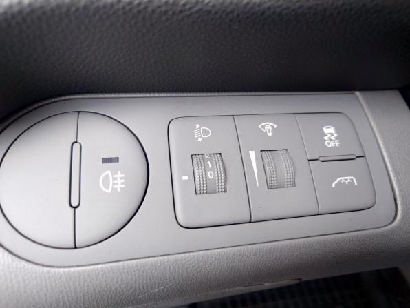 Hyundai H-1 II Рестайлинг 2 с пробегом 2020 года, цена 3 356 000 рублей, 250894 км, минивэн, Автокод Объявления