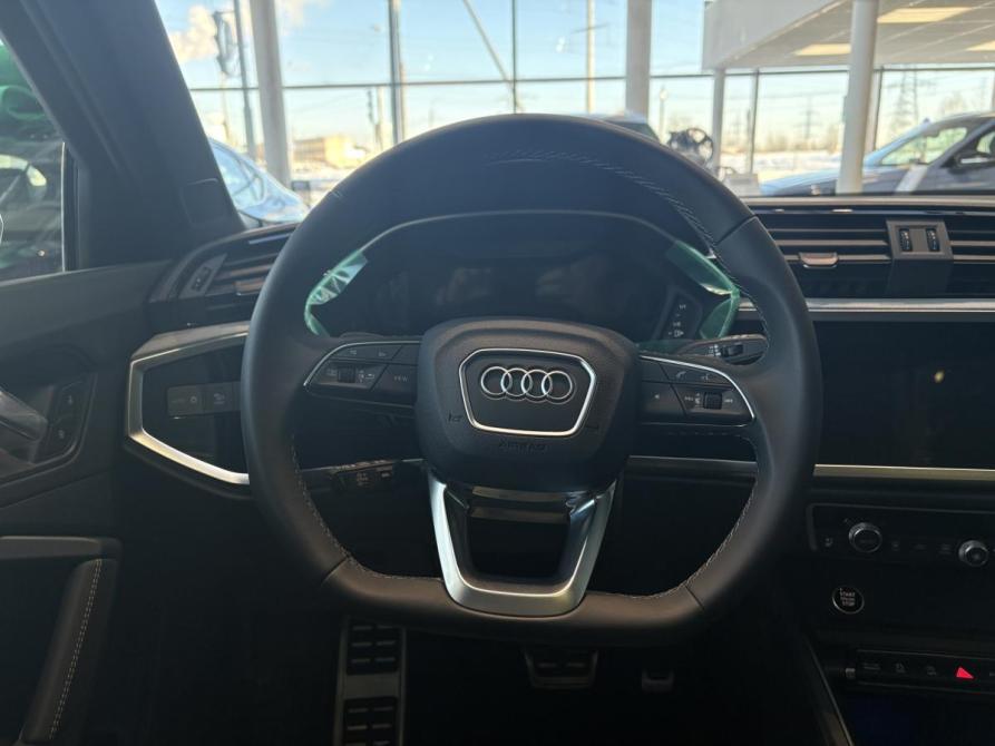 Audi Q3 II (F3) Санкт-Петербург  - изображение 13