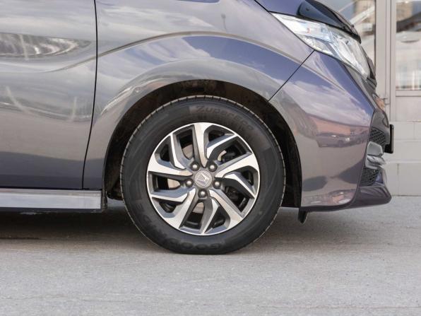 Honda Stepwgn V с пробегом 2015 года, цена 1 490 000 рублей, 167363 км, минивэн, Автокод Объявления