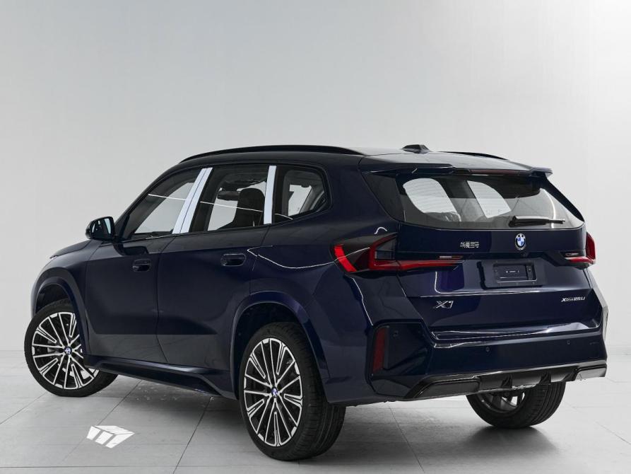 BMW X1 III (U11/U12) Москва  - изображение 4