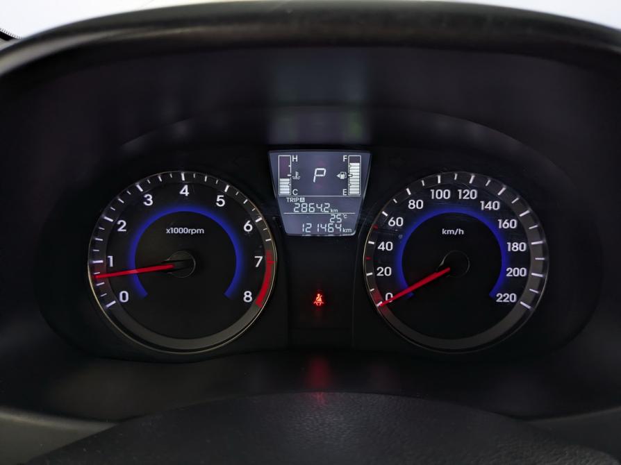 Hyundai Solaris I Рестайлинг Москва  - изображение 13