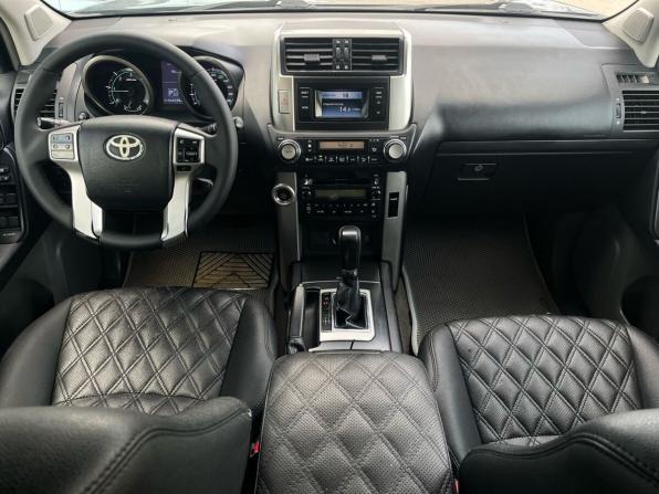 Toyota Land Cruiser Prado 150 Series с пробегом 2010 года, цена 1 850 000 рублей, 544724 км, внедорожник, Автокод Объявления