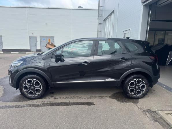 Renault Kaptur I Рестайлинг с пробегом 2021 года, цена 1 685 000 рублей, 65620 км, внедорожник, Автокод Объявления