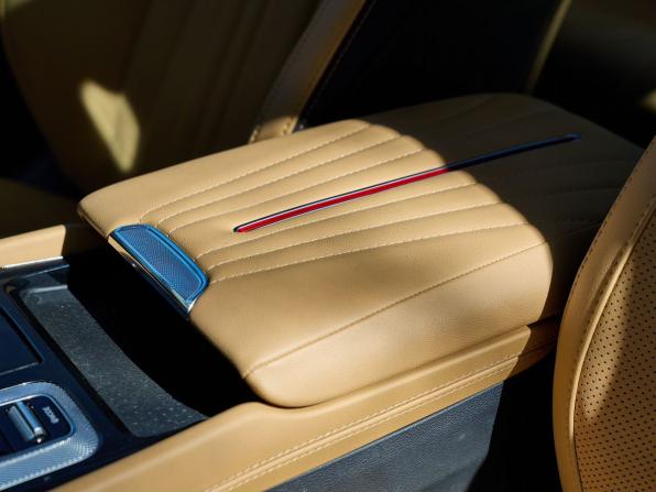 Hongqi H5 II с пробегом 2024 года, цена 3 229 000 рублей, 21222 км, седан, Автокод Объявления
