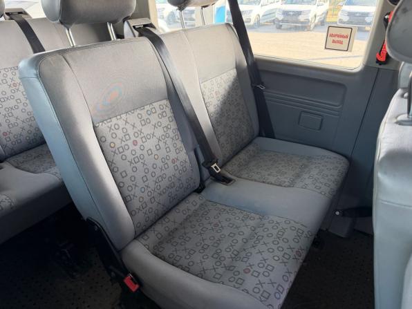 Volkswagen Caravelle T5 с пробегом 2009 года, цена 1 120 000 рублей, 346300 км, минивэн, Автокод Объявления