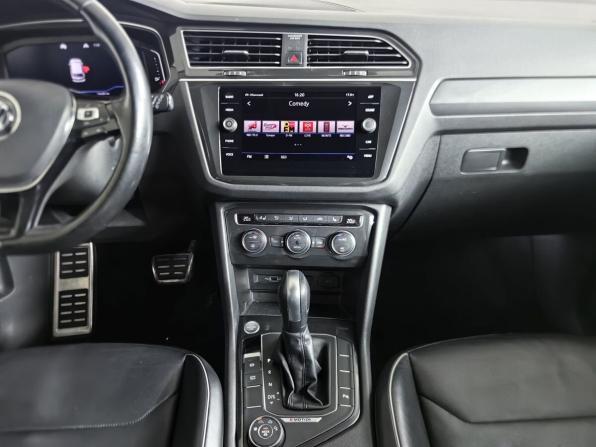 Volkswagen Tiguan II с пробегом 2019 года, цена 2 900 000 рублей, 134284 км, внедорожник, Автокод Объявления