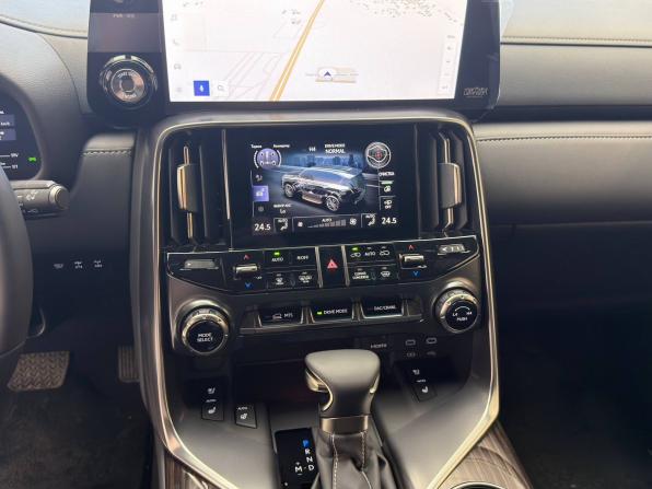 Новый Lexus LX IV 2026 года, цена 21 700 000 рублей, внедорожник, Автокод Объявления