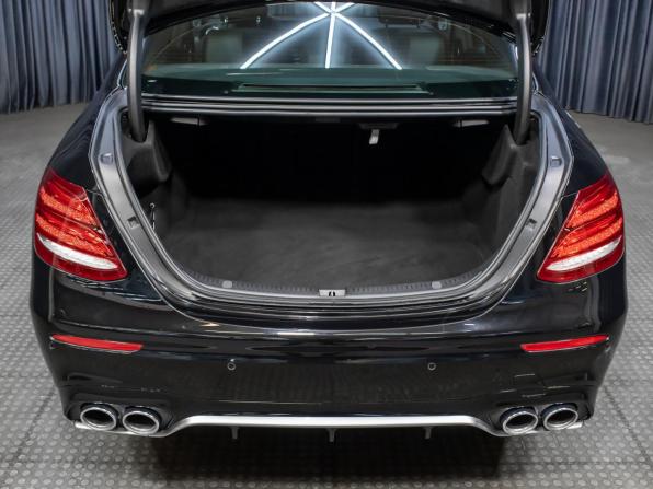 Mercedes-Benz E-Класс AMG V (W213) с пробегом 2019 года, цена 6 098 000 рублей, 85258 км, седан, Автокод Объявления