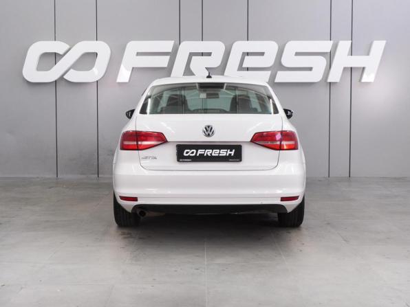 Volkswagen Jetta VI Рестайлинг с пробегом 2015 года, цена 1 091 000 рублей, 117034 км, седан, Автокод Объявления