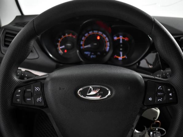 Lada (ВАЗ) Vesta I с пробегом 2018 года, цена 849 000 рублей, 143000 км, универсал, Автокод Объявления