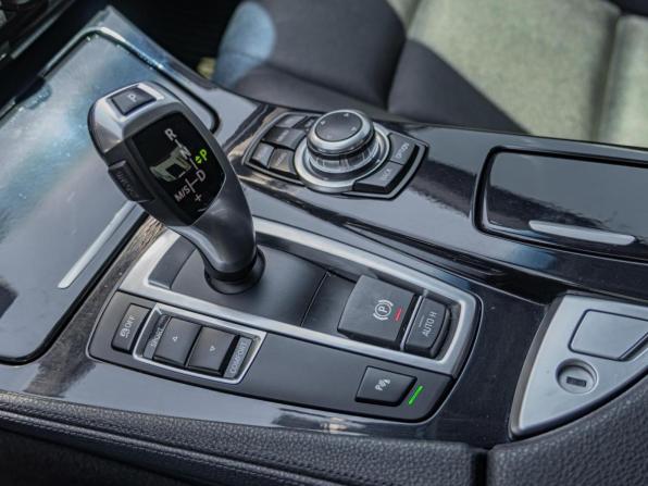 BMW 5 серии VI (F10/F11/F07) Рестайлинг с пробегом 2014 года, цена 1 999 000 рублей, 158046 км, седан, Автокод Объявления