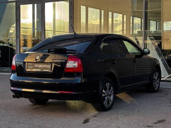 Skoda Octavia II (A5) Рестайлинг с пробегом 2011 года, цена 799 000 рублей, 194684 км, лифтбек, Автокод Объявления