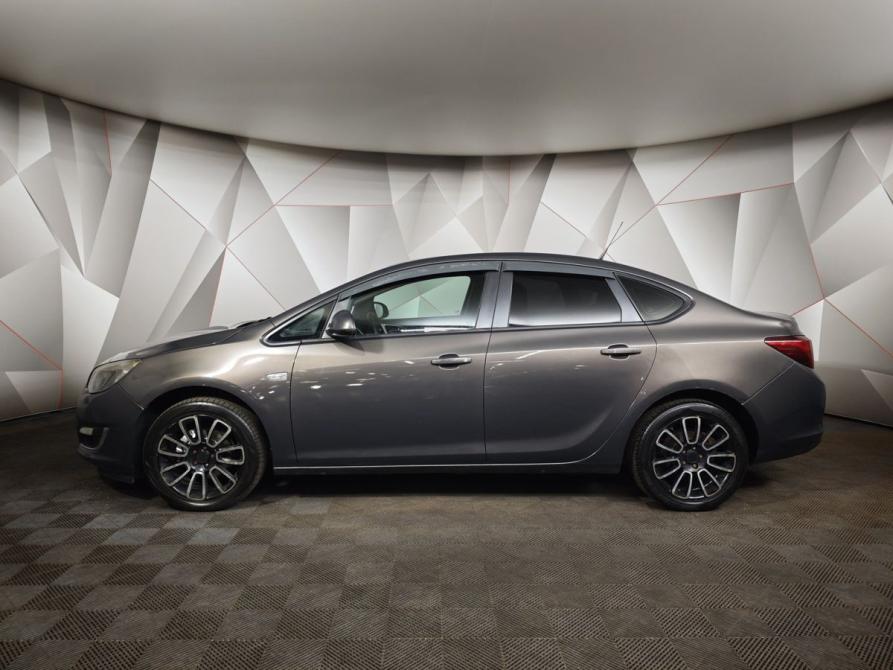 Opel Astra J Рестайлинг Москва  - изображение 5
