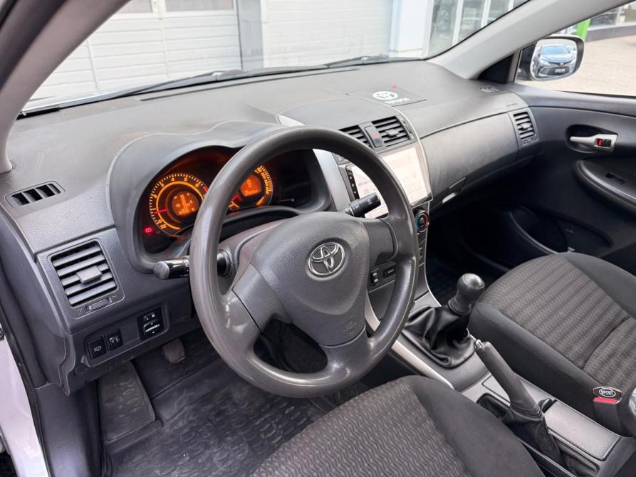 Toyota Corolla X (E140 E150) Ростов-на-Дону  - изображение 14